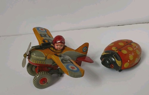 Vintage 035 tin fighter - d-035,