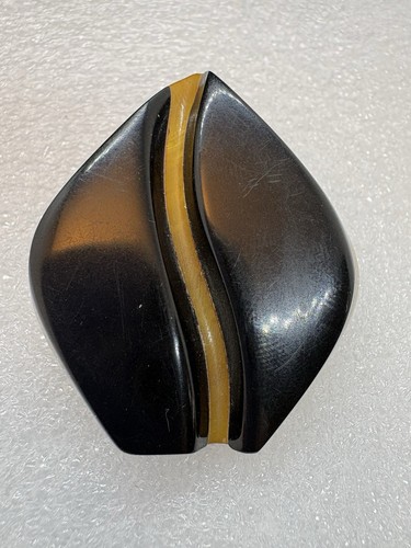 Vintage two tone bakelite - two,
