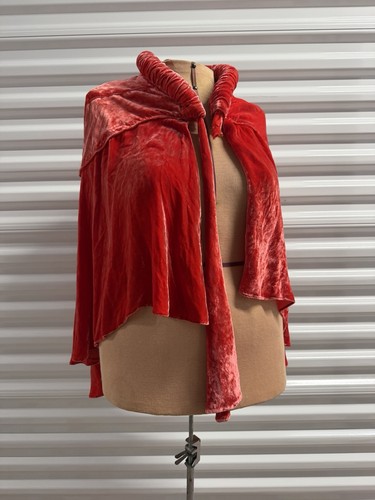 30s 40s pink velvet - 30s, cape