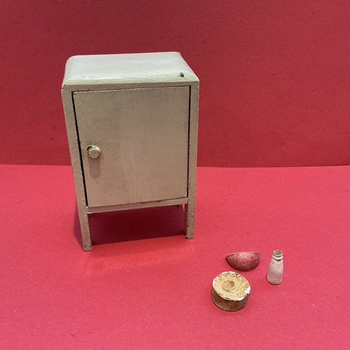 Vintage dolls house tiny - dolls,