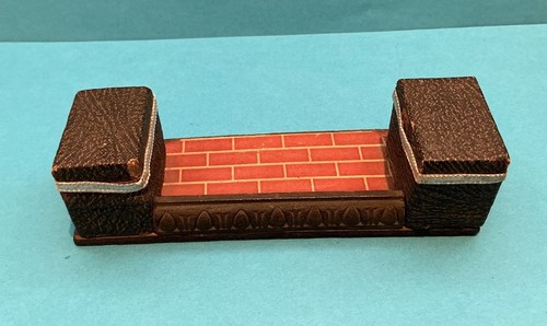 Vintage dolls house pit pat - house, a