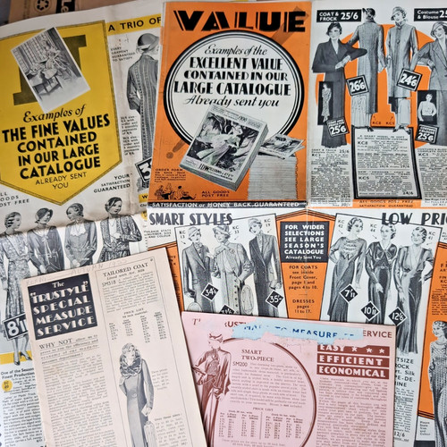 Williams fashion pamphlets - d,