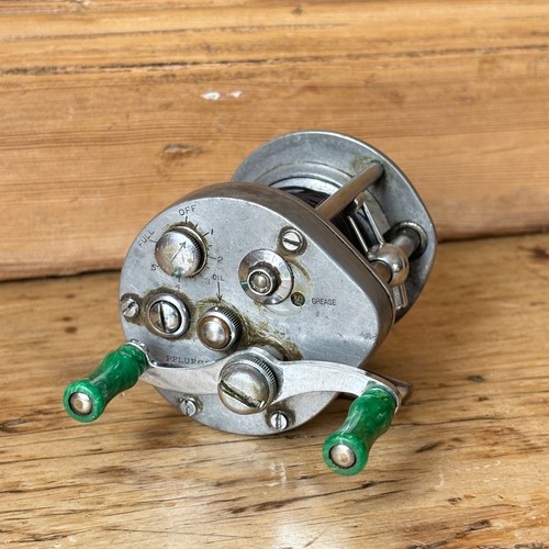 Fishing reel pfleuger supreme - fishing,